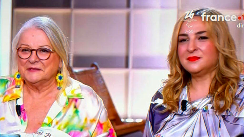 débat mère-fille sur le 'même nez' lors de la promo de la pièce