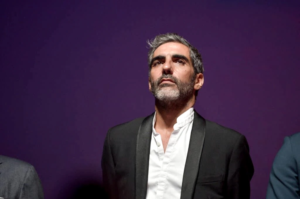 Plainte contre X pour entrave à la liberté d’expression et pressions sur une tournée