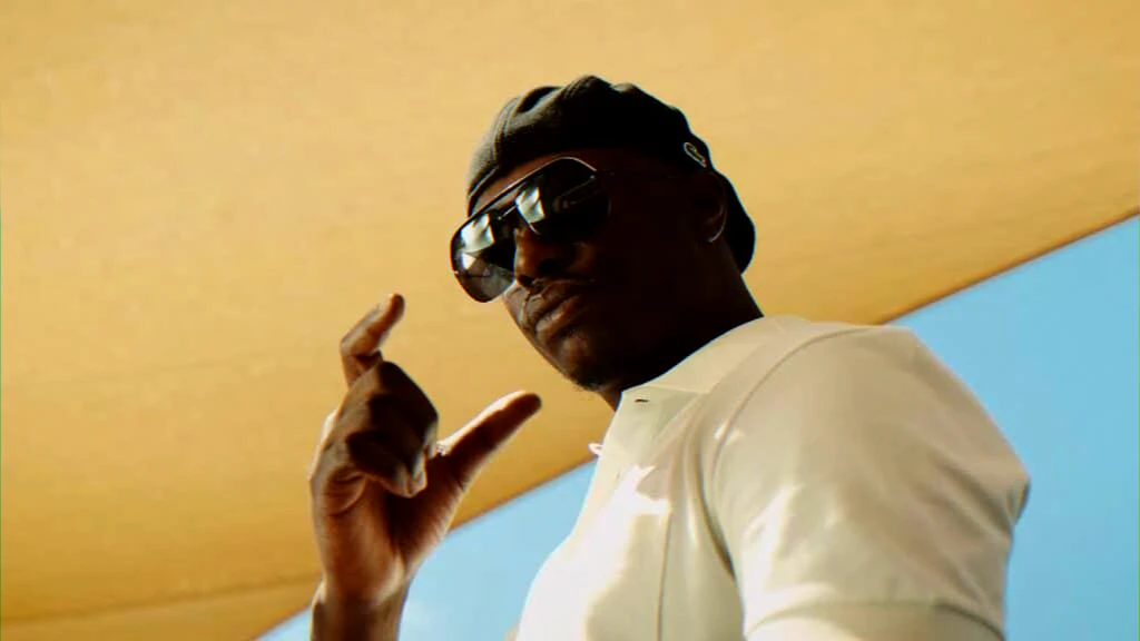 Pyramide certified diamond — posthumous surge in sales and streams