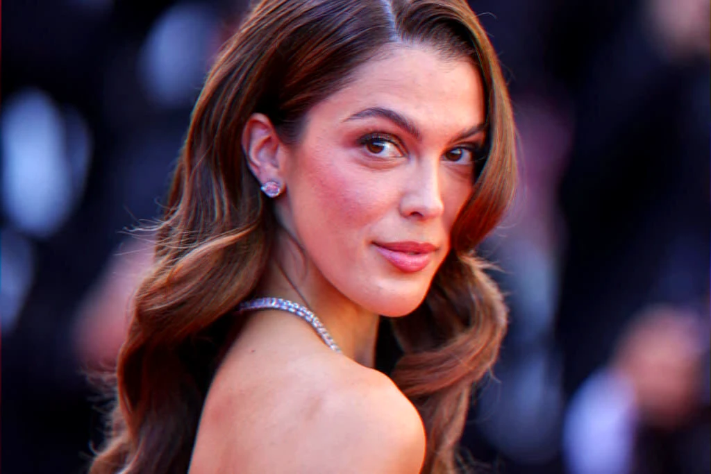 Paris apartment search 3–4M€ large living room XXL dressing terrace elevator