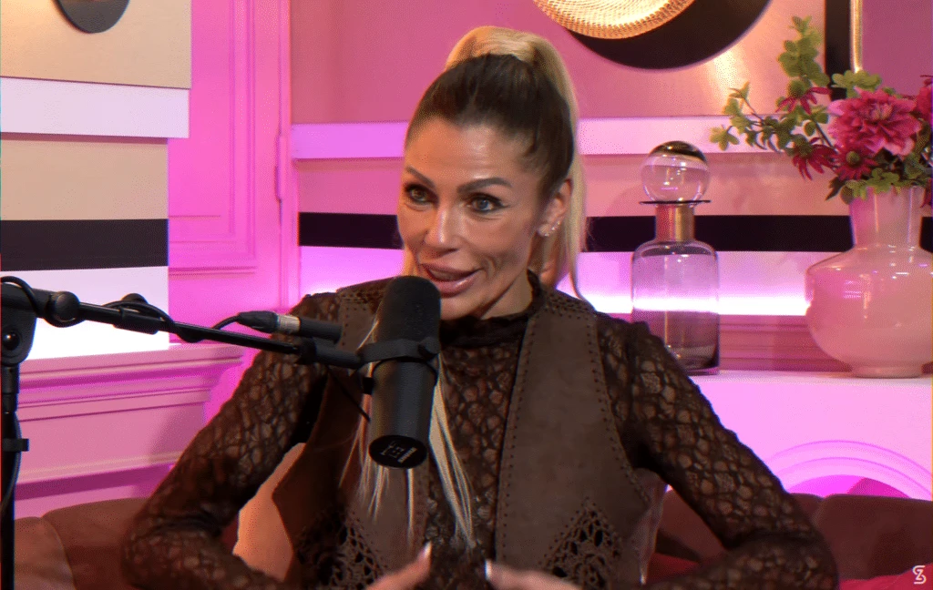 Rumeur sur l'attribution des chansons du premier album de Star Academy