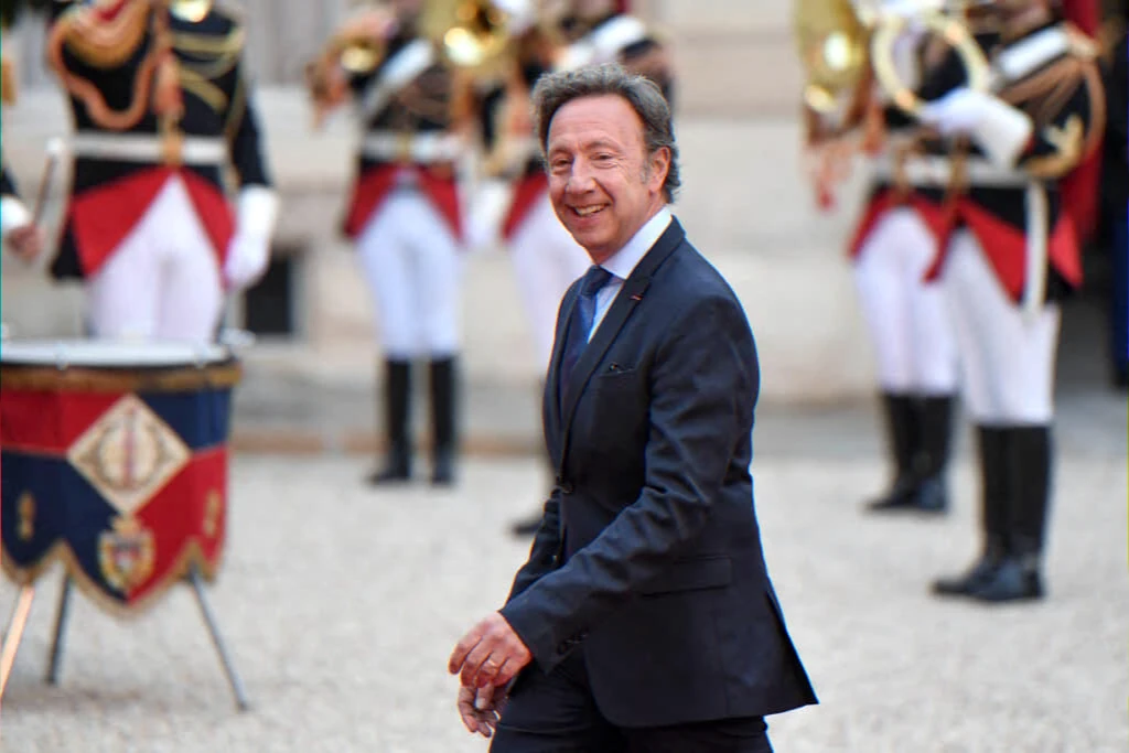 TV presenter faces debt after Thiron‑Gardais college purchase and restoration