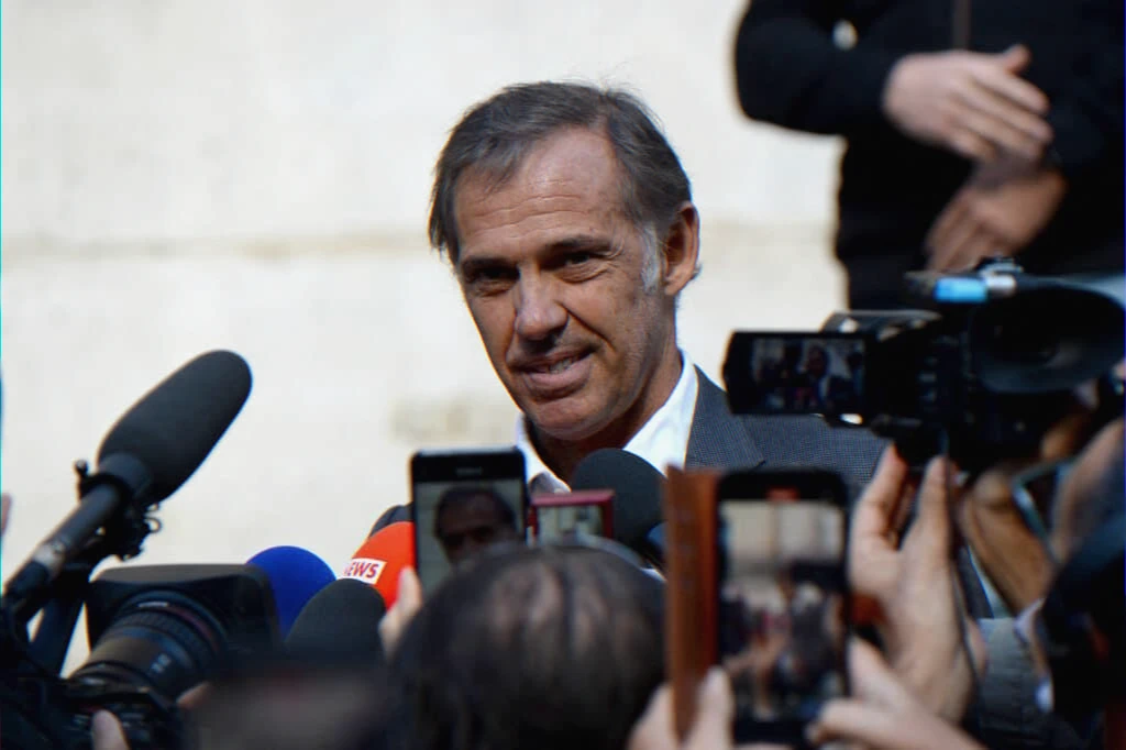 Vinted sale of death announcements sparks outrage and moderation debate