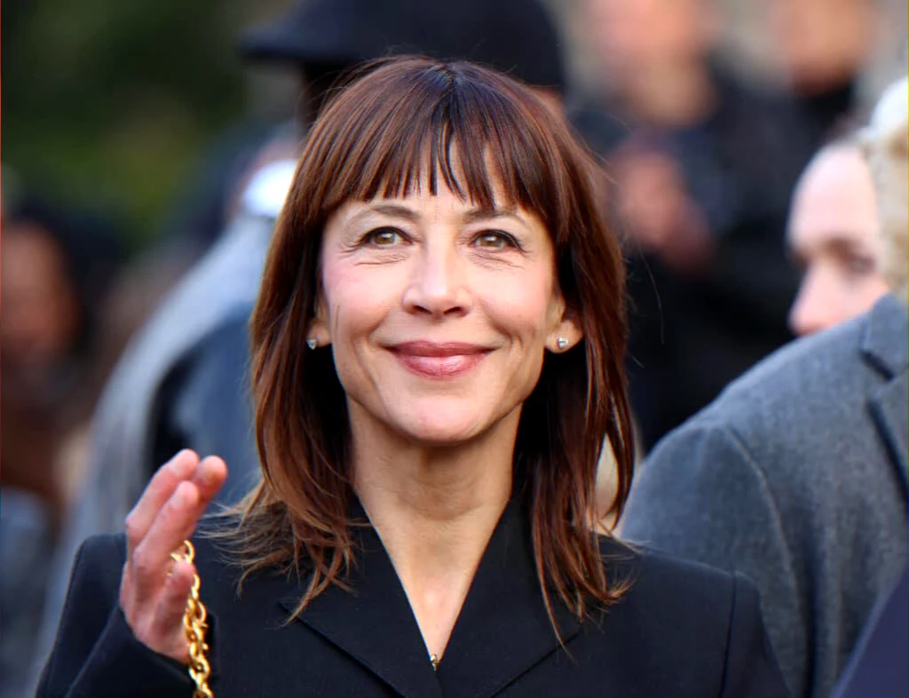 César 2026 coverage — nominations, onstage incident and Jim Carrey honorary César