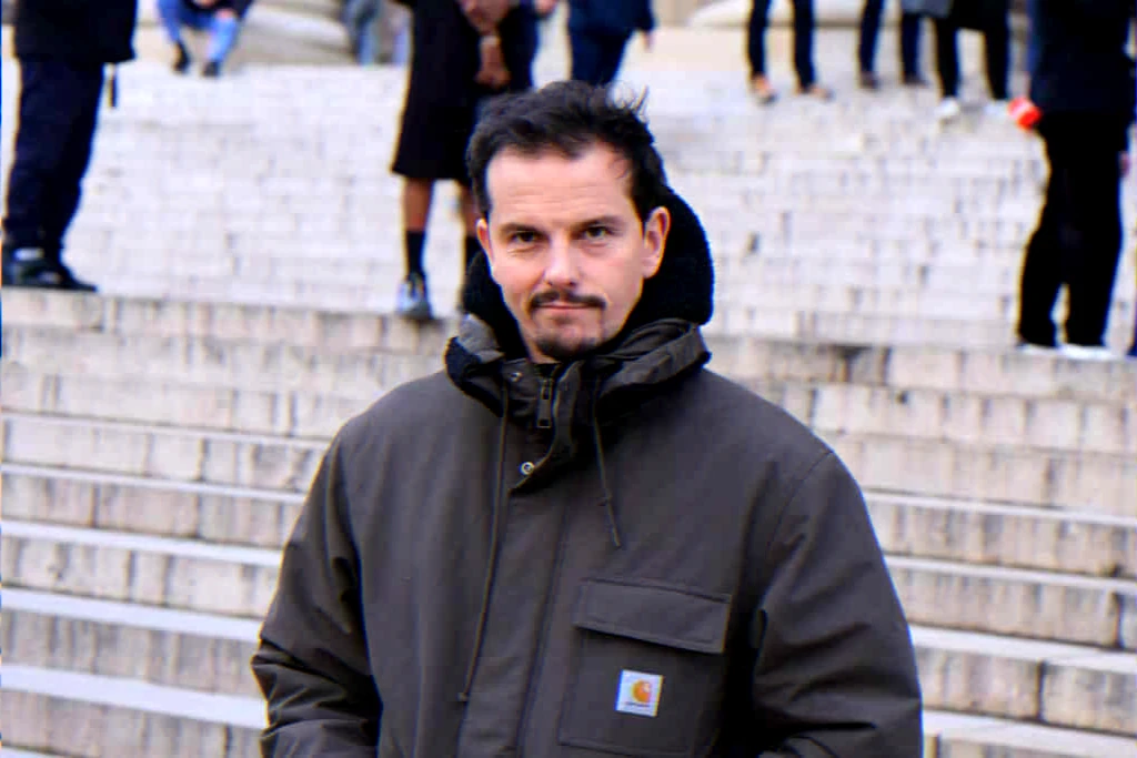 renowned-chef-restaurateur-paris-modern-multicultural-cuisine