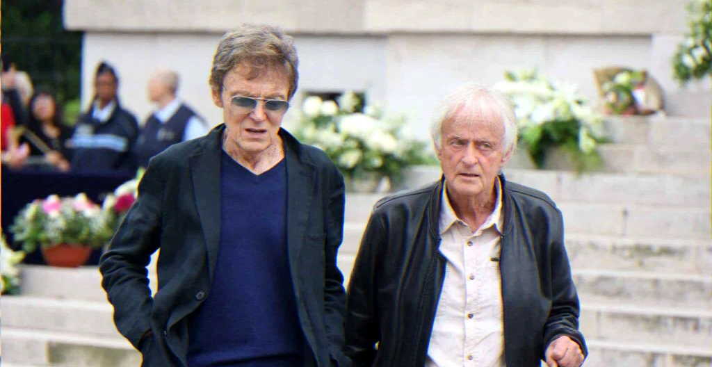 Entretien : 55 ans d'amour, taquineries de couple et convalescence après une chute entraînant perte du goût et de l'odorat