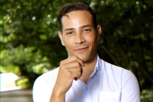 fidelite-professionnelle-20-ans-carriere-media-radio-tv-theatre