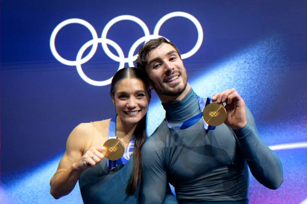 French ice dance gold at Winter Olympics 2026 praised on social media