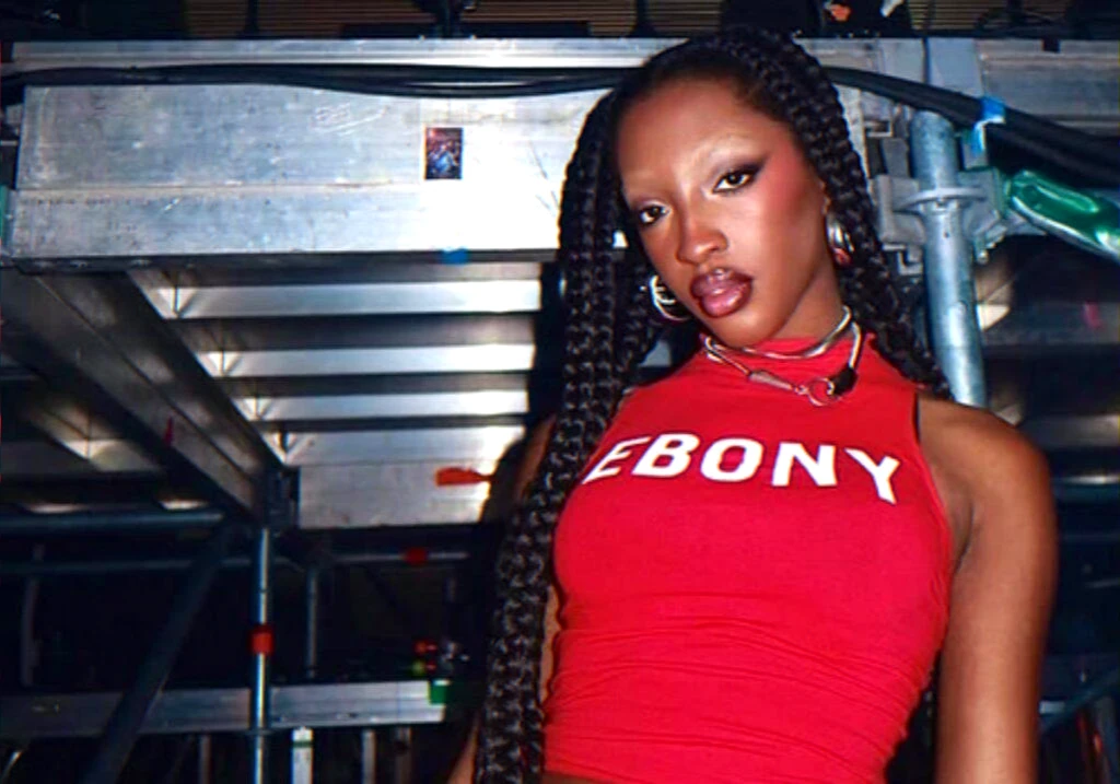 artist-calls-to-vote-left-amid-menelik-album-tour