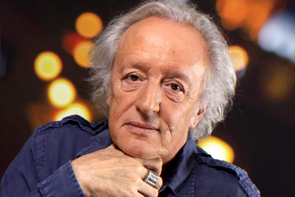 Portrait pour article sur un auteur-compositeur partageant sa vie entre Paris (Parc Monceau) et Montfort‑l'Amaury