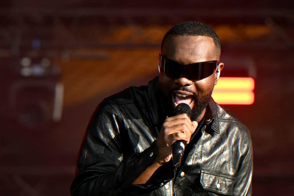 Garde à vue à Paris‑CDG — enquête pour blanchiment en bande organisée