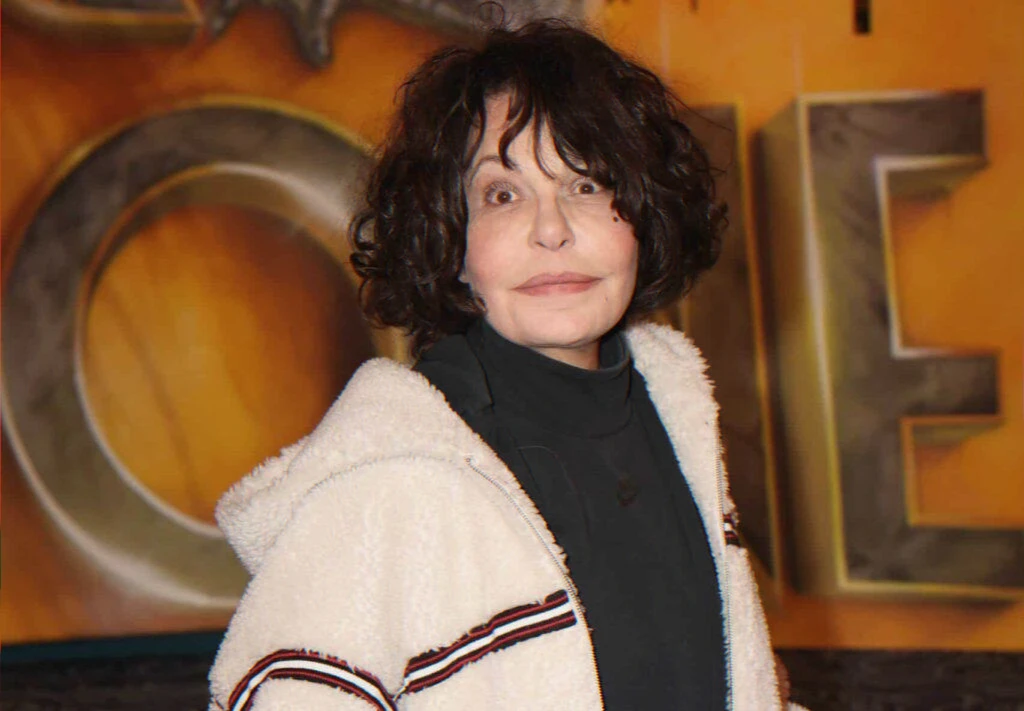 hommage-pere-lachaise-sms-emouvant