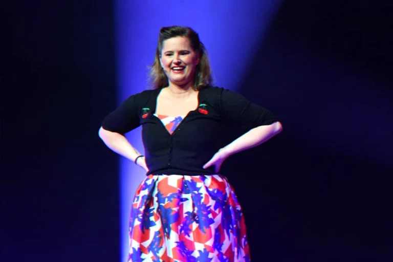 humoriste-stand-up-essonne-deux-pieces-m6