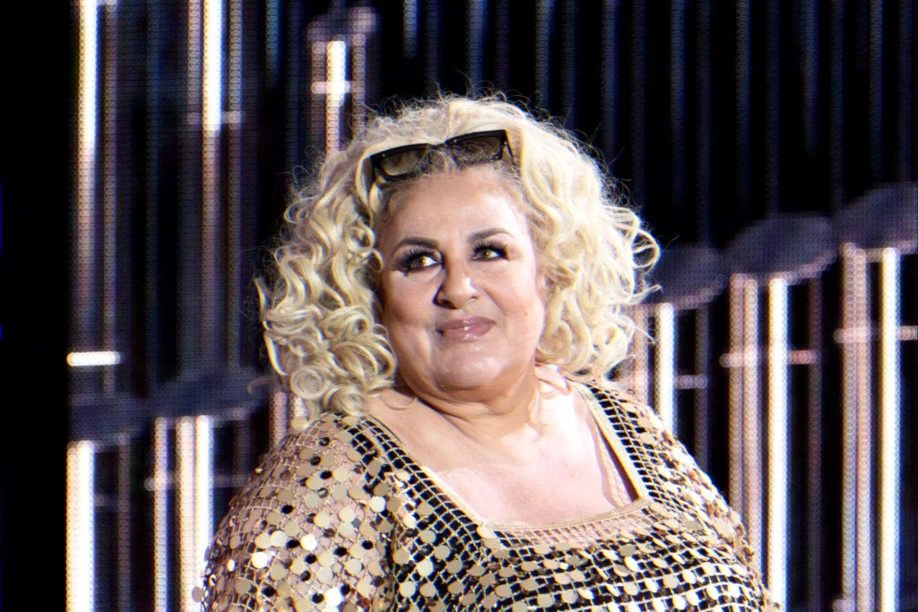 mathilde-retrait-album-believe-responsabilite-labels