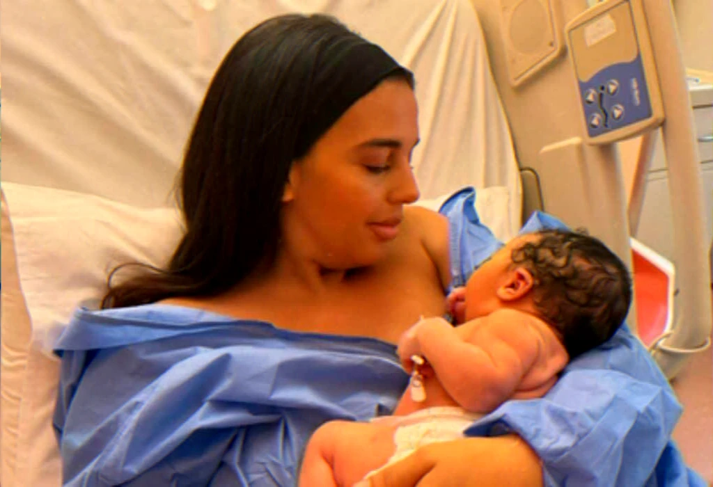 naissance-petite-fille-27e-nuit-ramadan-soutien-familial