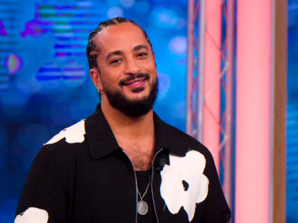 artist-envisages-humanitarian-project-for-orphans-in-morocco-and-algeria