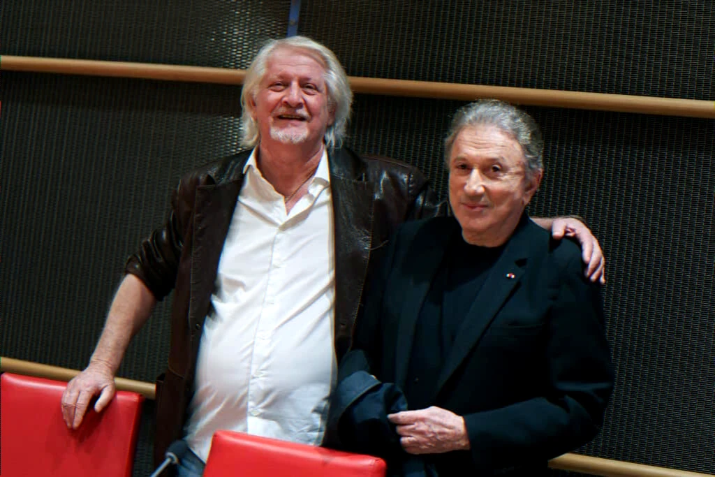 Reaction to controversial song targeting France Télévisions leadership