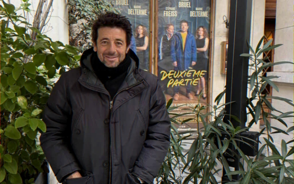 performer continues 'Deuxième partie' at Théâtre Édouard‑VII amid ongoing legal inquiry