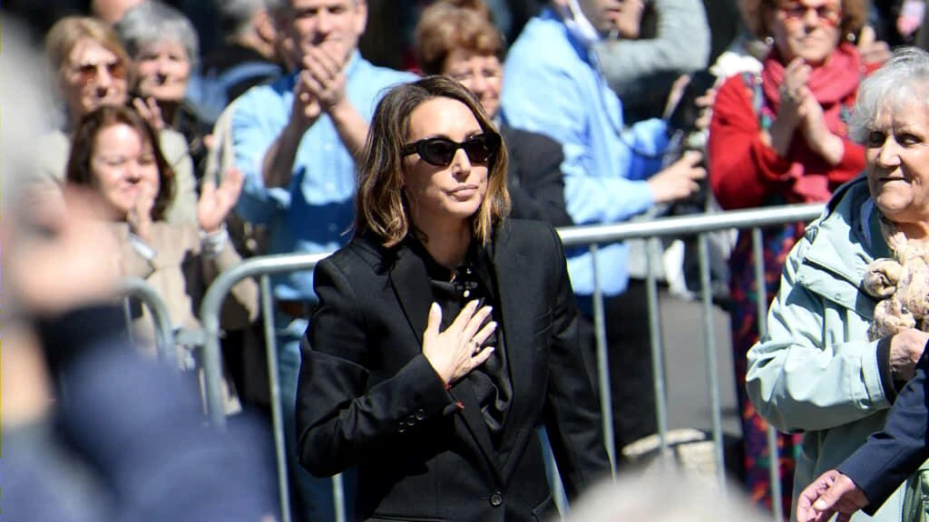 memorial-ceremony-thanks-to-public