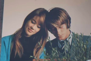 musician-relocates-to-monticello-corse