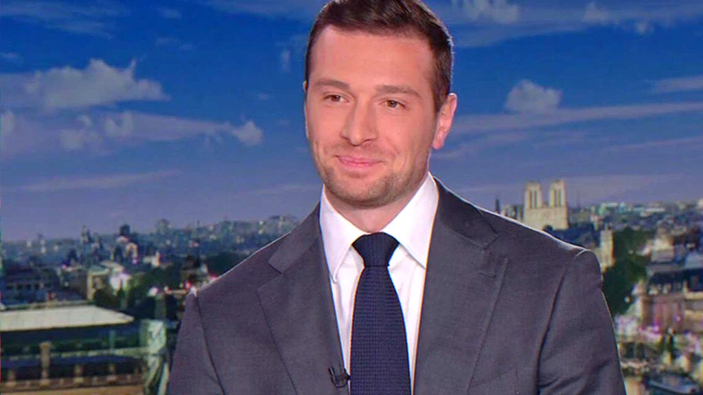 prime-time political interview coverage and media scrutiny