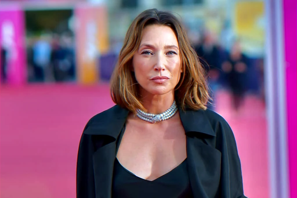 the-white-lotus france casting red carpet