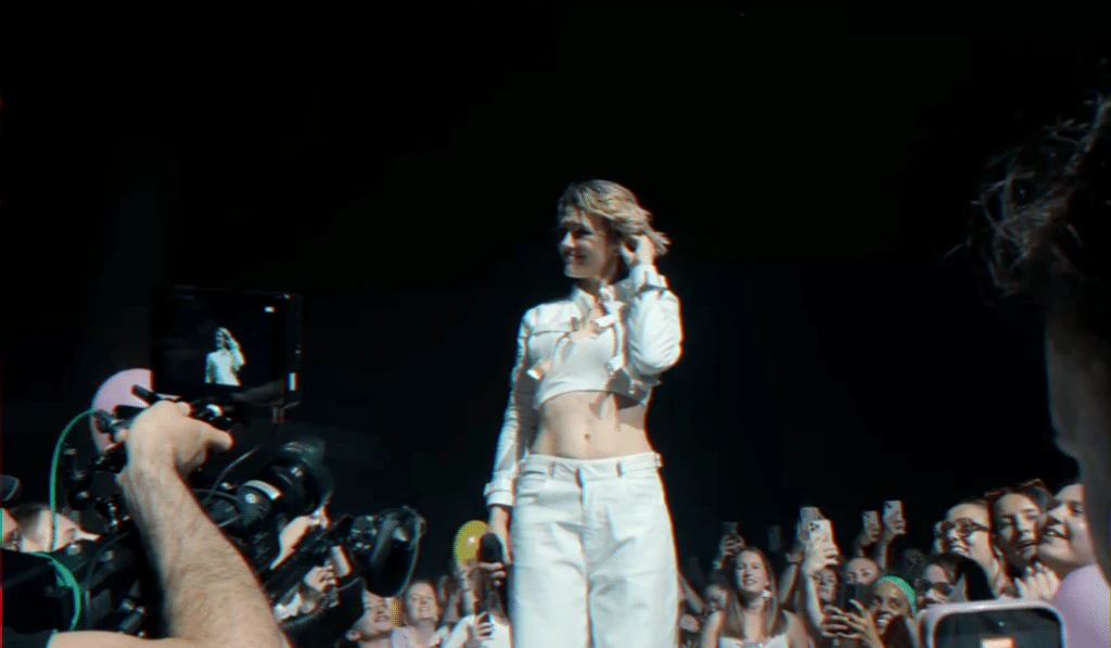 concert testimony on endometriosis in Nantes