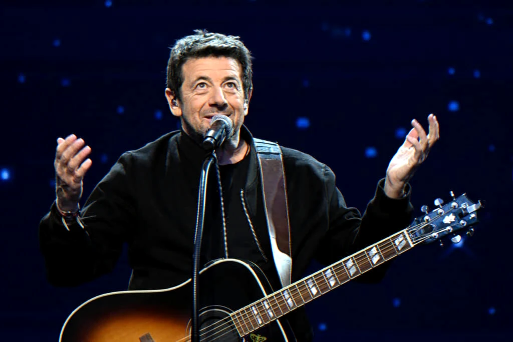 controversy-broadcast-report-singer-social-media