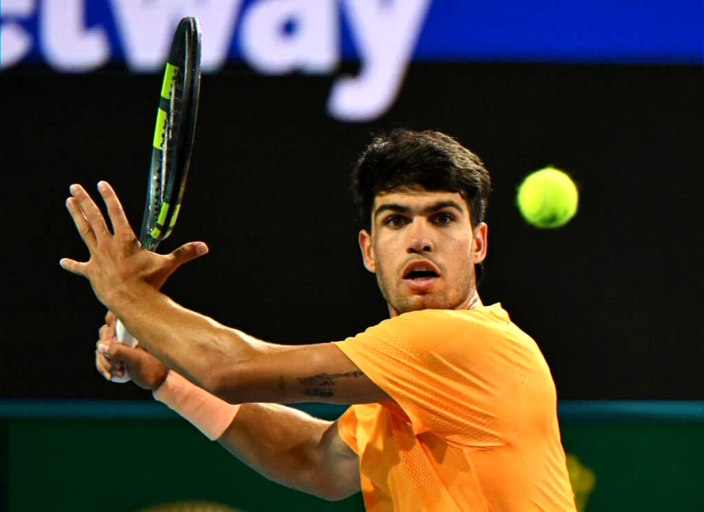 tennis player withdraws from wimbledon due to wrist injury