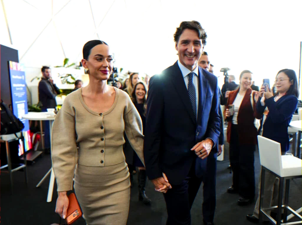Tapis rouge Tribeca : geste intime provoquant polémique